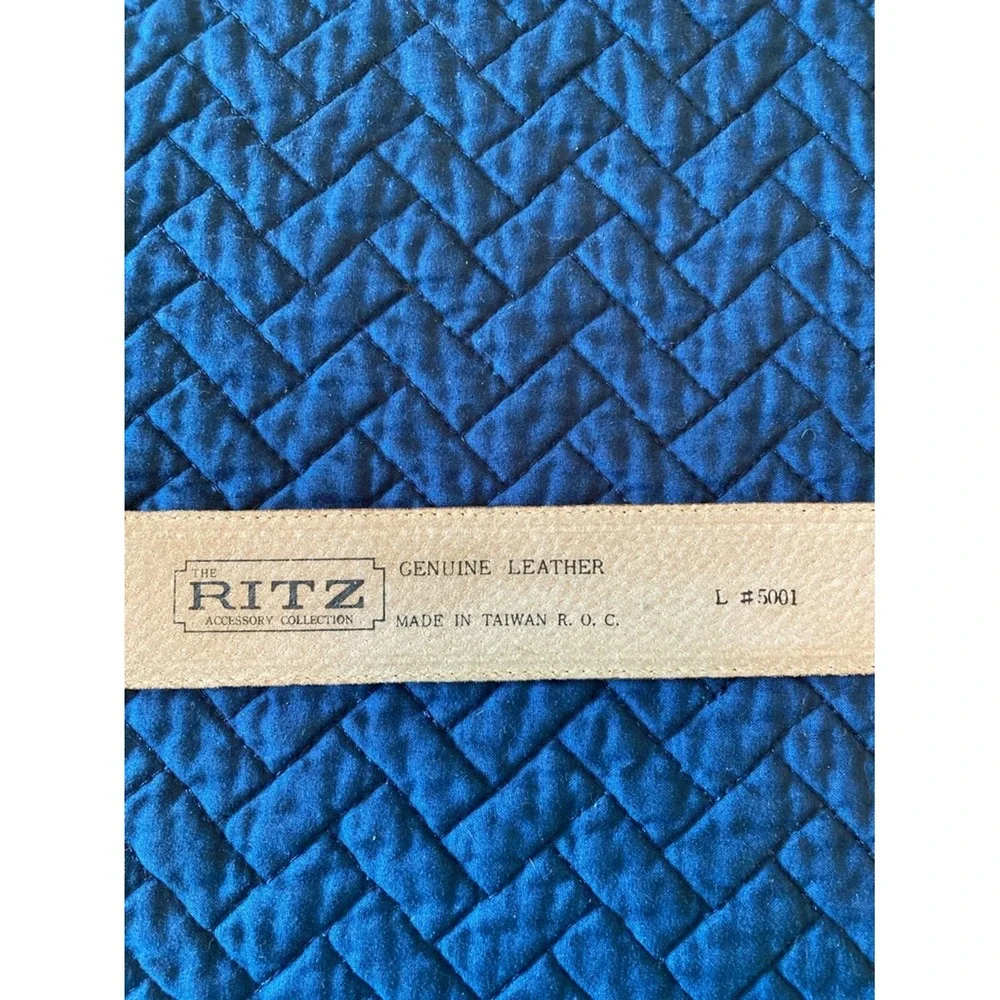 The Ritz‎ Womens Brown Leather Suede Belt Gold Buckle Size Large Classic Staple